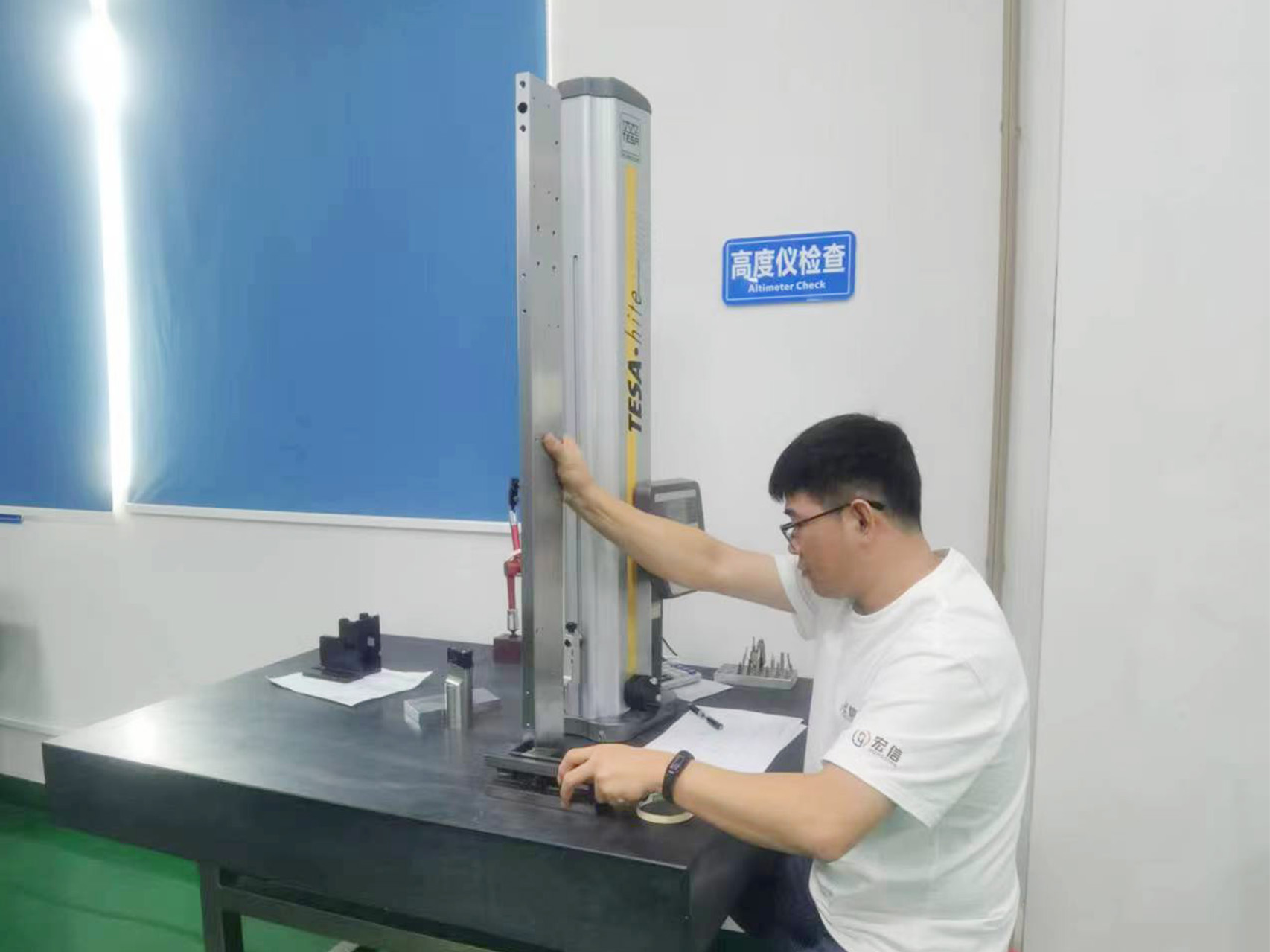 mold components